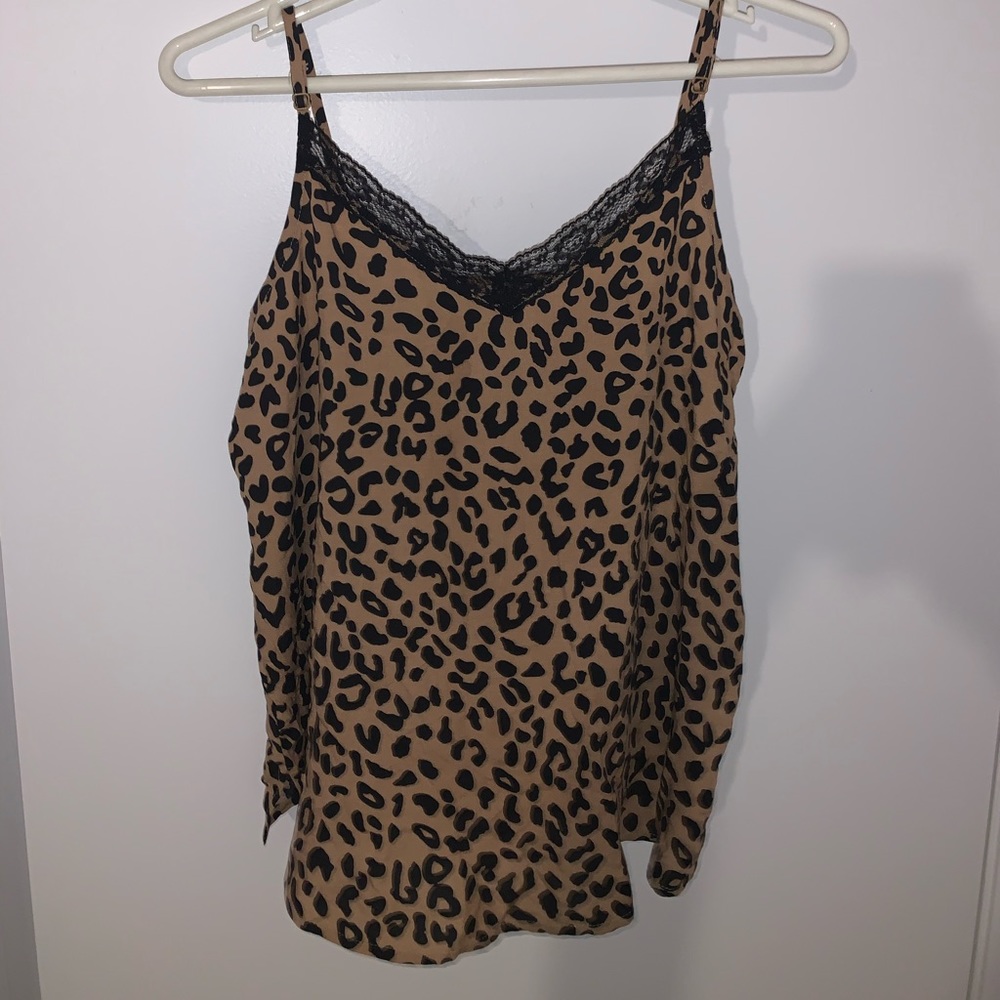 Cute tank. Never worn.